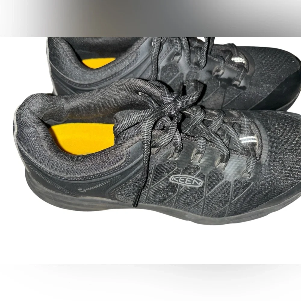 Keen Utility vista Work Shoes Black  Mesh Lace up Alloy Toe Size 9.5M